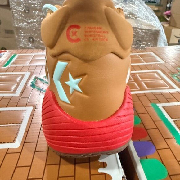 NIB Converse Gingerbread - Picture 15 of 15